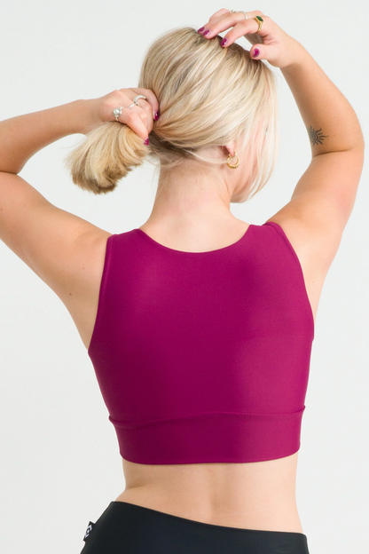 Berry Performance - Reversible Comfort Crop Top