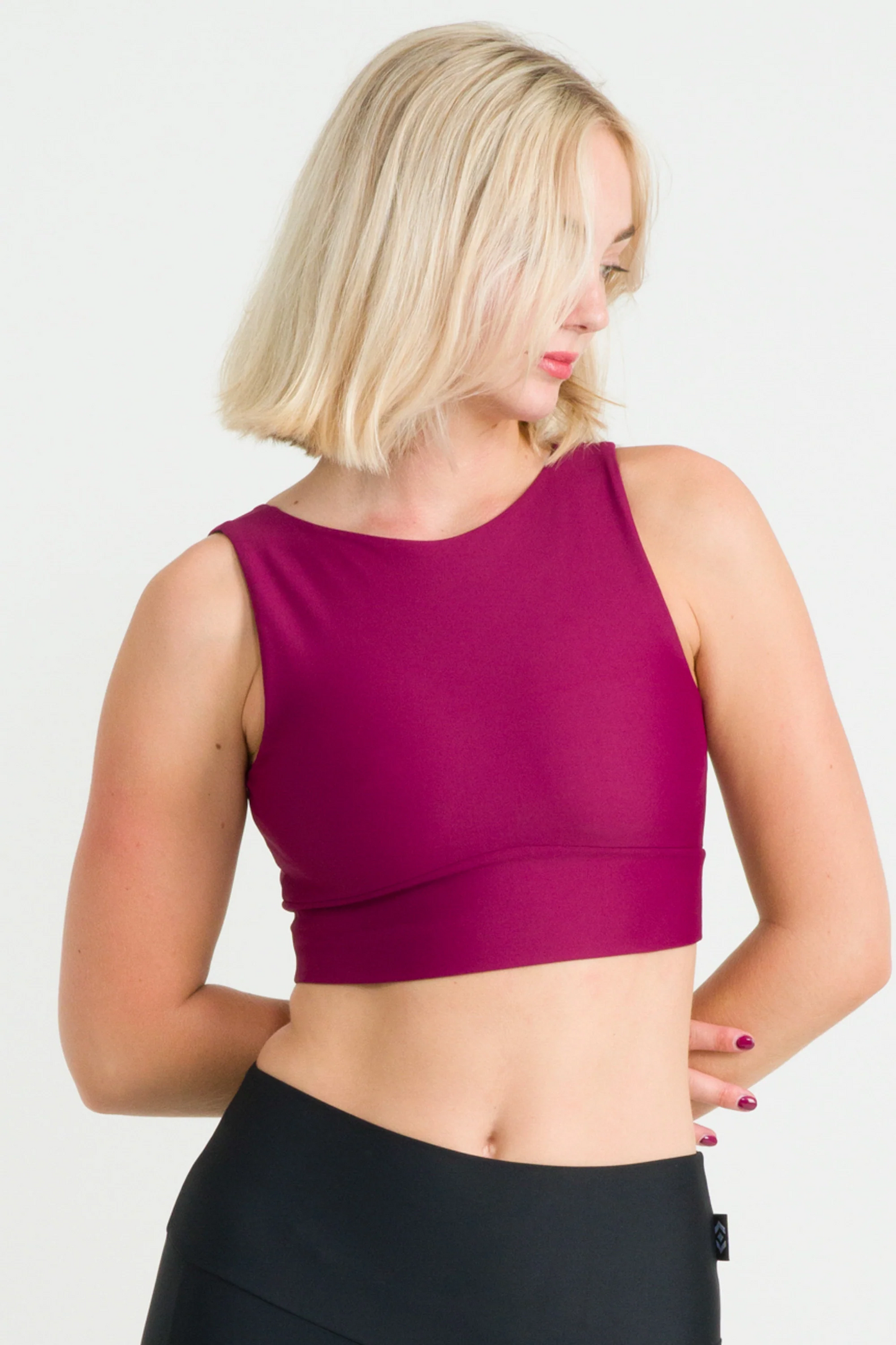 Berry Performance - Reversible Comfort Crop Top