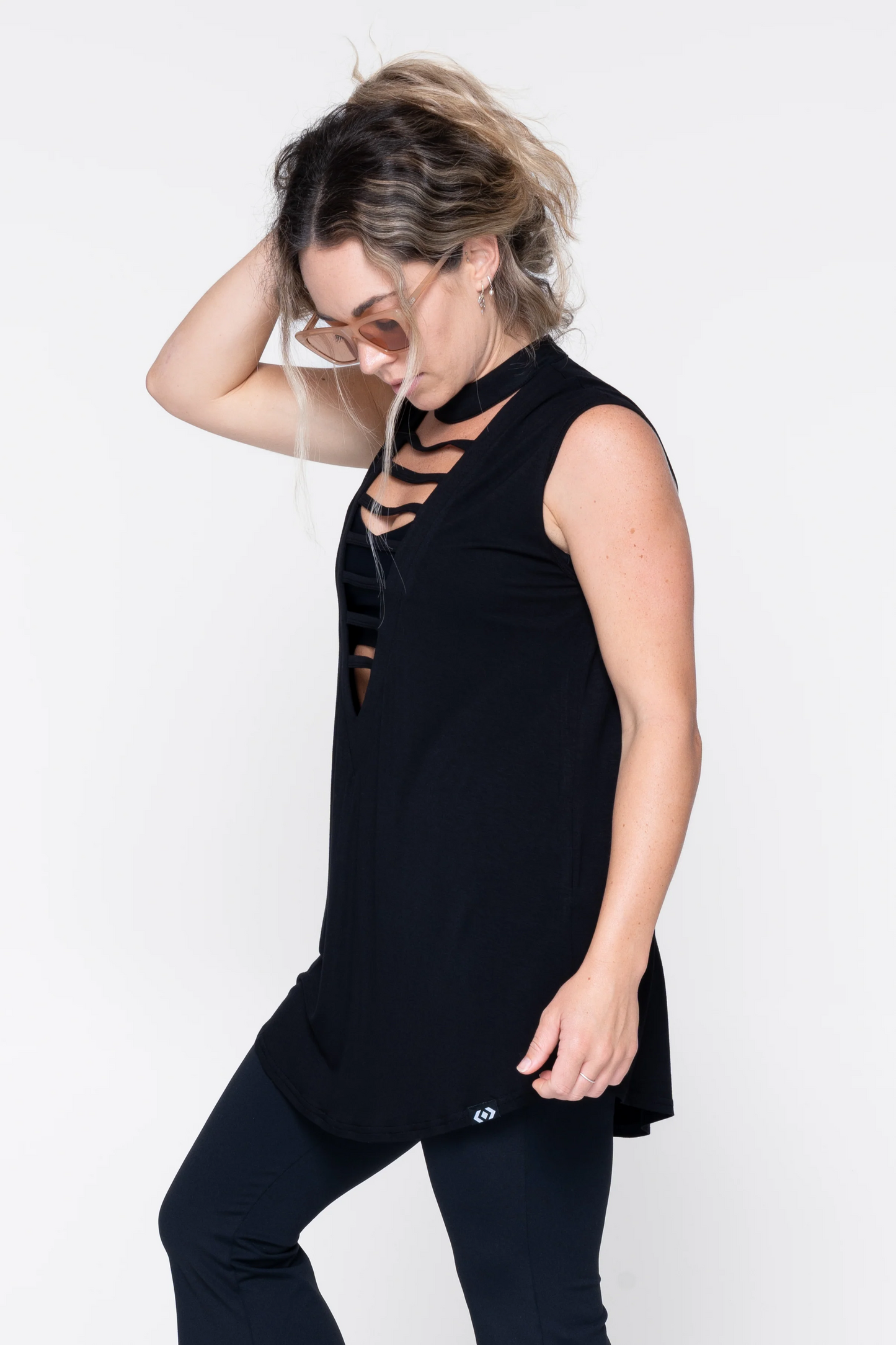 Black Slinky To Touch - Ladder V Front Sleeveless Boyfriend Tee