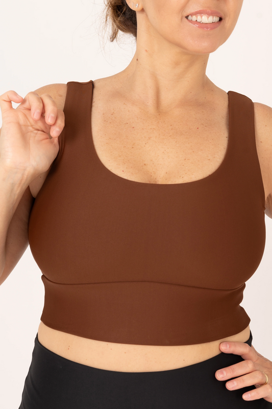 Chocolate Performance - Scoop Neck Comfort Crop Top