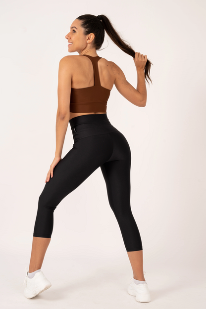 Chocolate Performance - T Back Comfort Crop Top