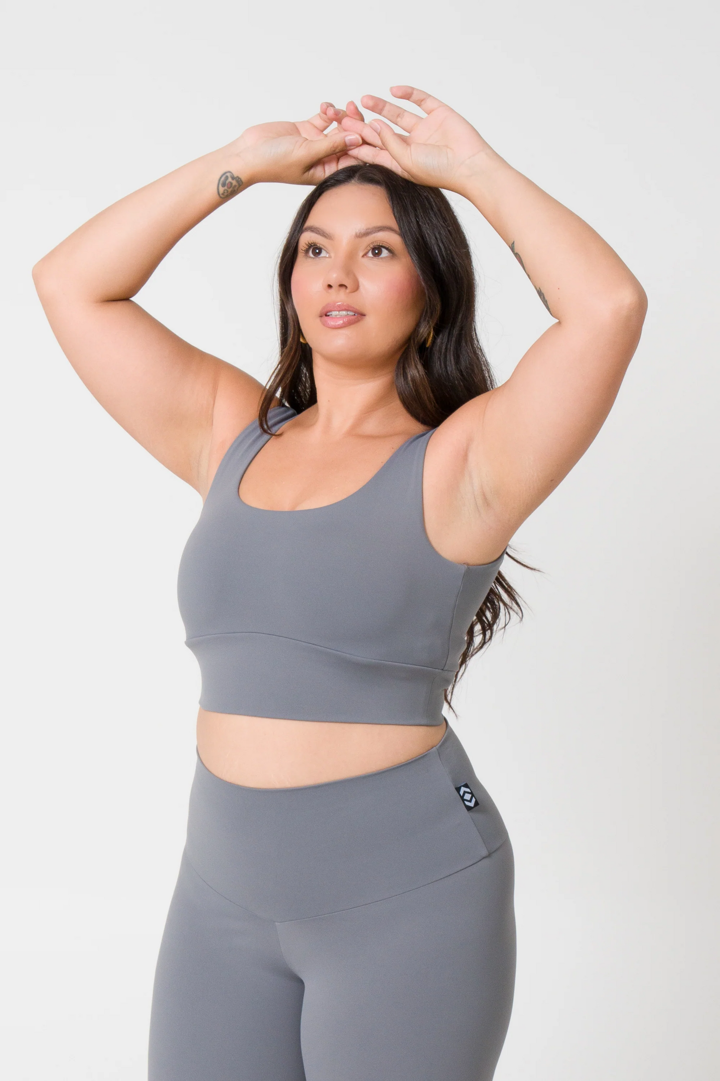 Grey Body Contouring - Scoop Neck Comfort Crop Top