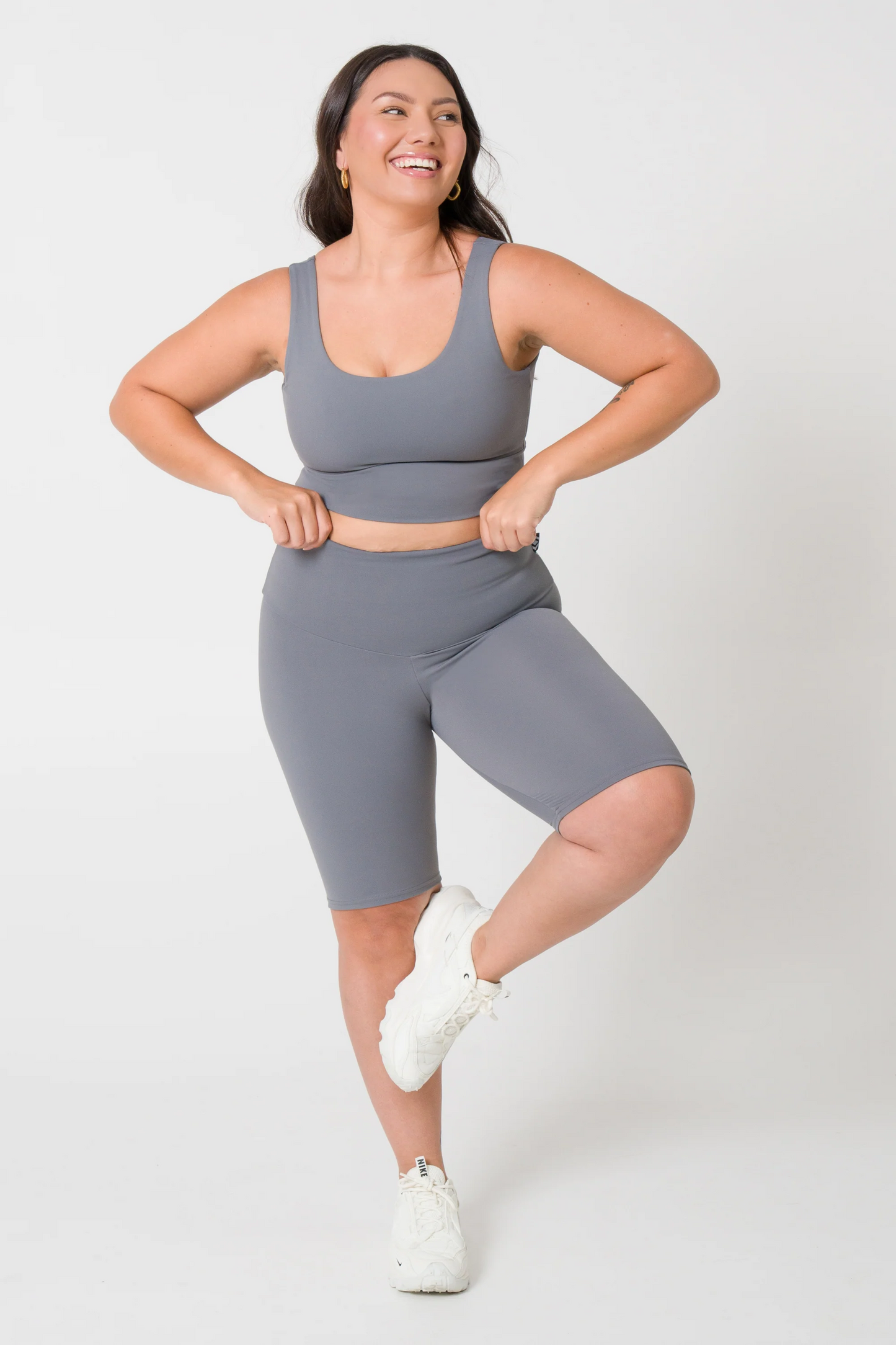 Grey Body Contouring - Scoop Neck Comfort Crop Top