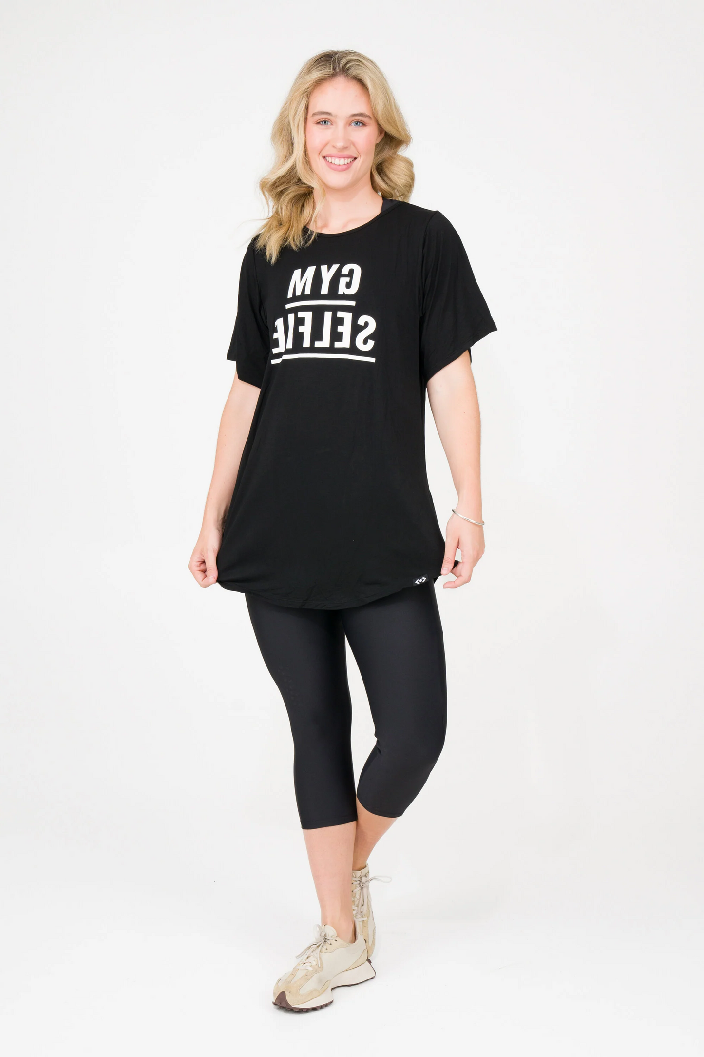 Gym Selfie Black Slinky To Touch - Plain Boyfriend Tee