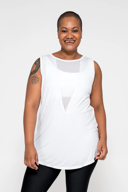 White Slinky To Touch - Net V Front Sleeveless Boyfriend Tee